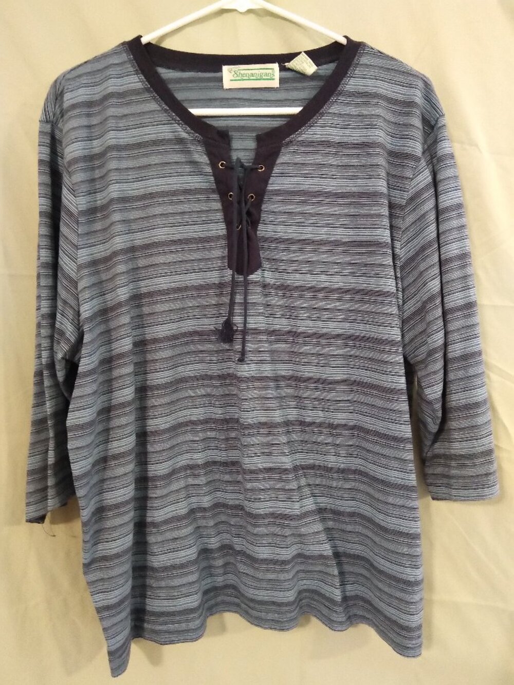 Women's SHENANIGANS Striped Shirt Size 2XL Top Blue tie